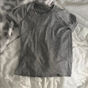 Lululemon size 2 swiftly tech. Barely worn